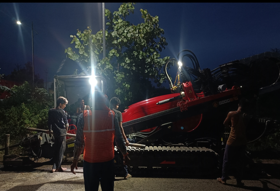 Ideal Enterprises HDD rig deployed on a night-shift City Gas Distribution project
